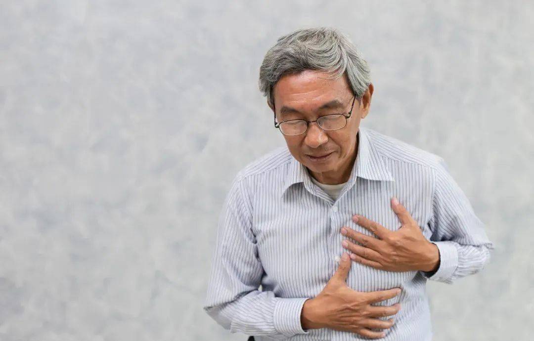 心脏梗塞如何治疗？这样做可以救命哈尔滨治心脏病大夫