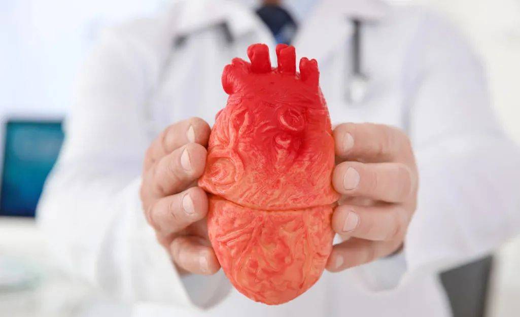 心脏供血不足的症状表现有哪些？哈尔滨心肌缺血医院