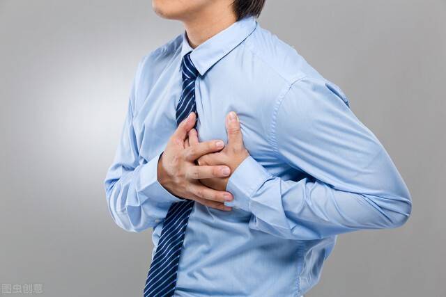 心脏梗塞的前期症状有哪些？哈尔滨心肌梗塞医院排名