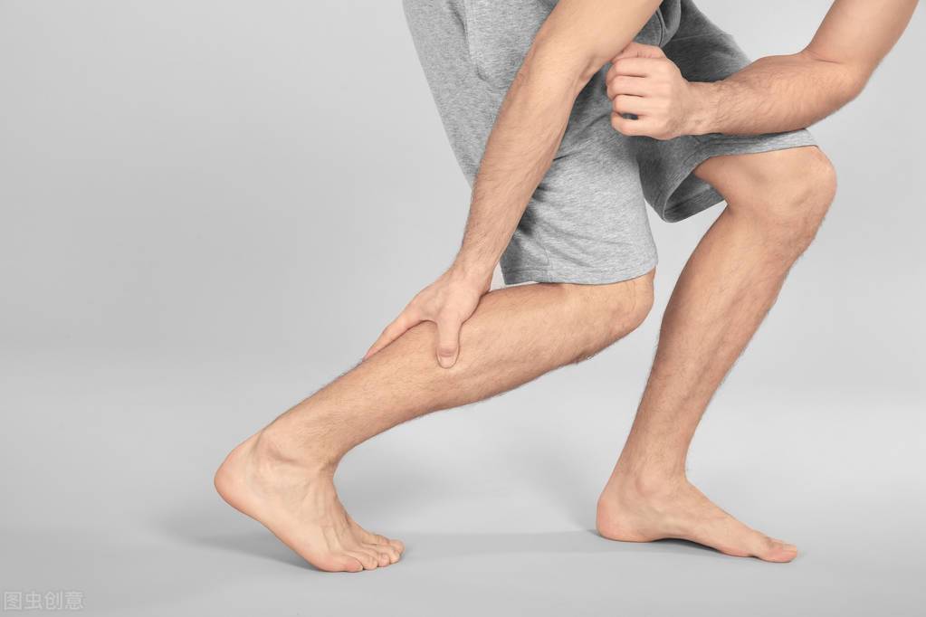 大腿抽筋疼痛是什么原因引起的?治疗静脉血栓哈尔滨大夫排名,哈尔滨深静脉血栓治疗多少钱