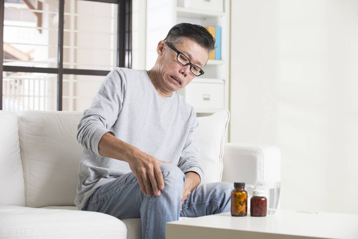 腿凉是什么原因？哈尔滨有治静脉血栓的吗